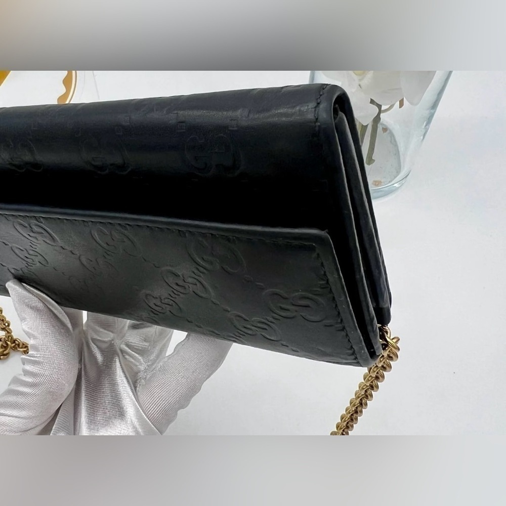 GUCCI. Wallet on chain black monogram - Picture 10 of 12